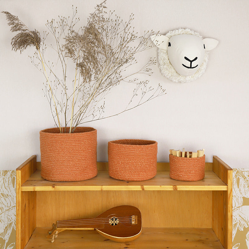 Storage basket