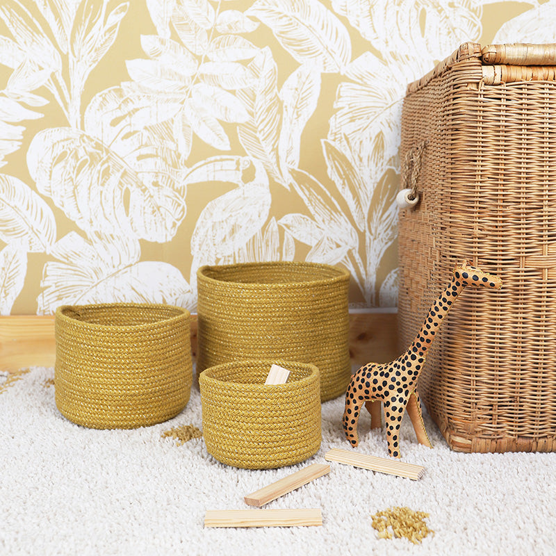 Storage basket