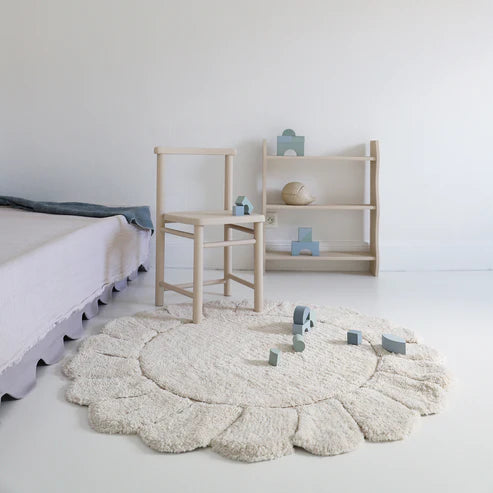 GABRIELLE Round washable cotton children's bedroom rug with ‘petals’ finish