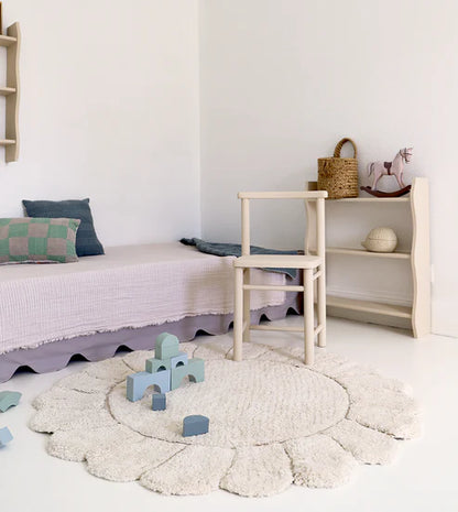 GABRIELLE Round washable cotton children's bedroom rug with ‘petals’ finish